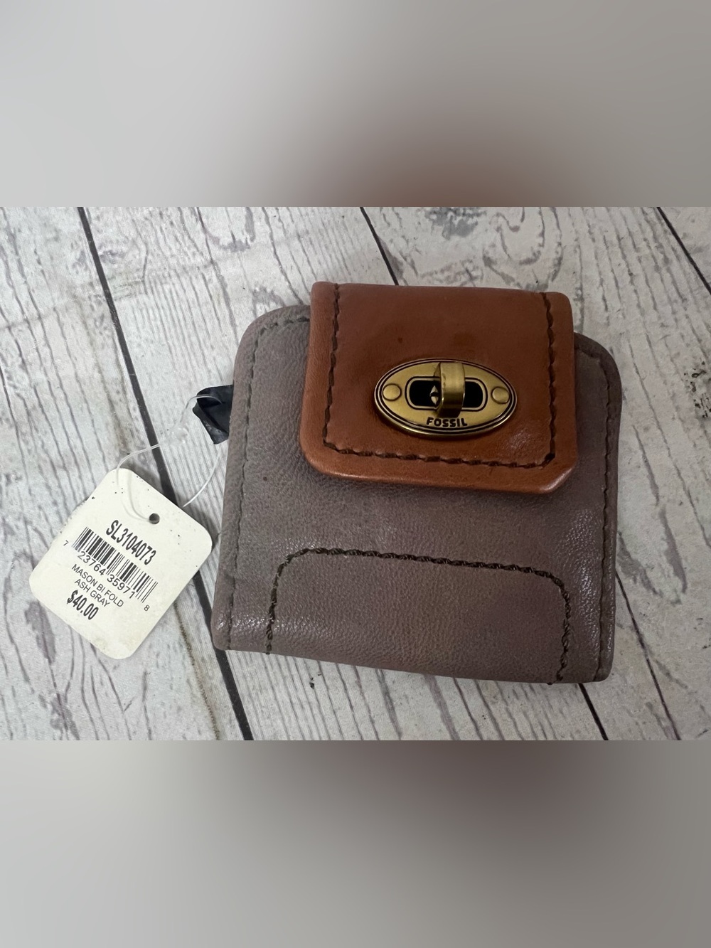 Vintage NOS FOSSIL Mason Bifold Leather wallet Ash Gray Turnlock NWT